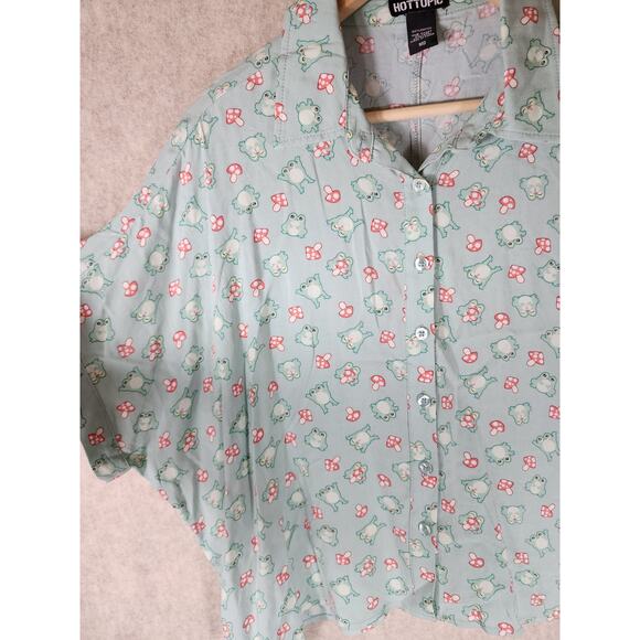 HOT TOPIC Green Frog & Mushroom Boxy Button Up Waist Length Crop Top SZ M - Picture 3 of 7